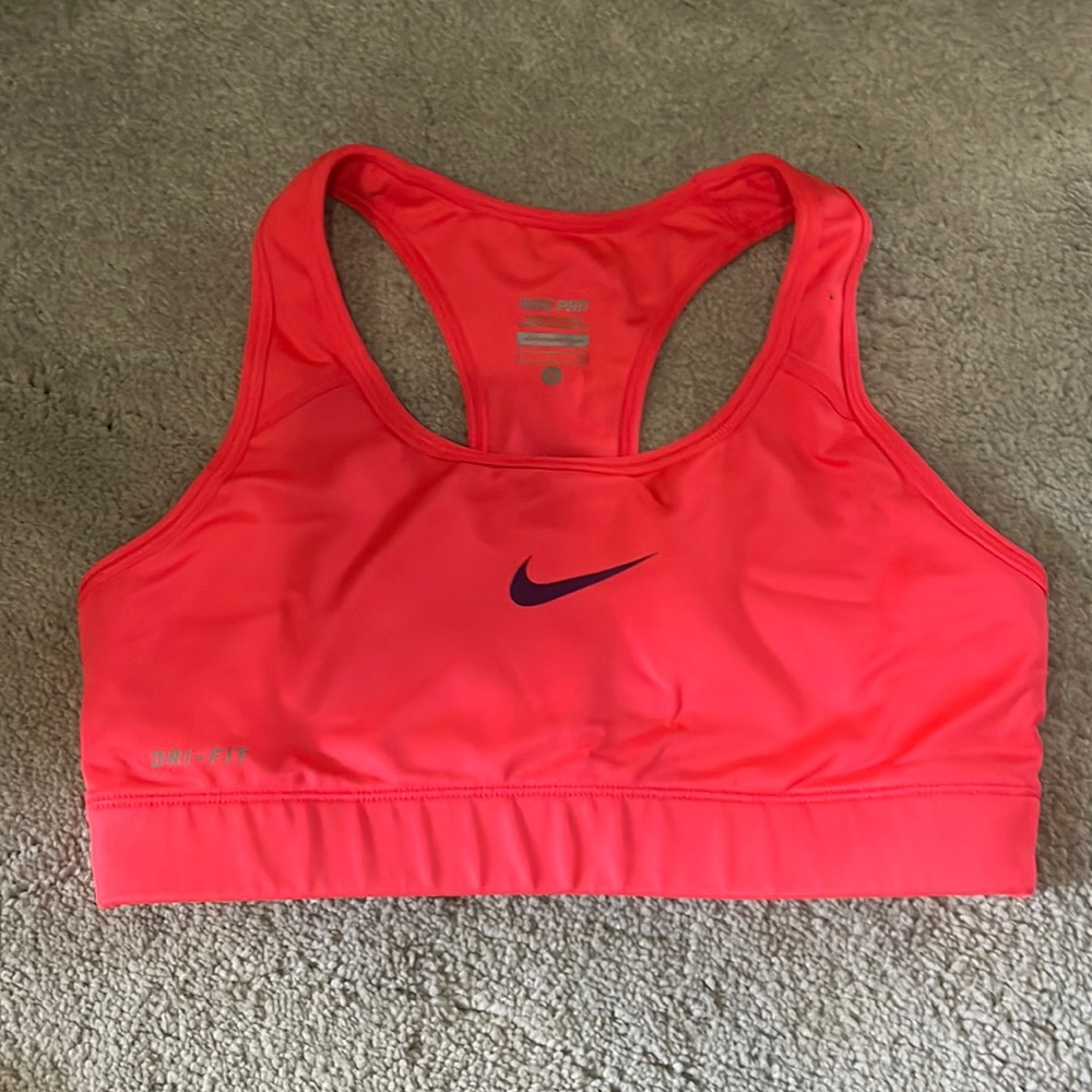 Nike dri fit sports bra never worn.